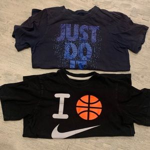 2 Nike t shirts